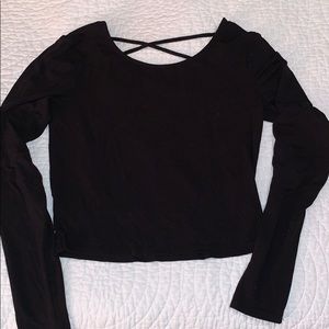 🖤Black Crop Top (NWOT)